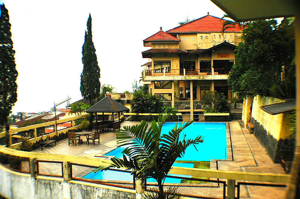 Foresta Inn Family Resort 프리겐 외부 사진